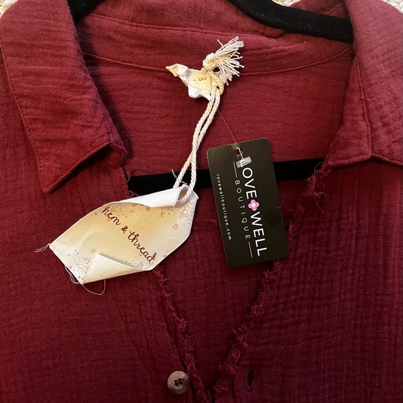 Top - Picture 3 of 5